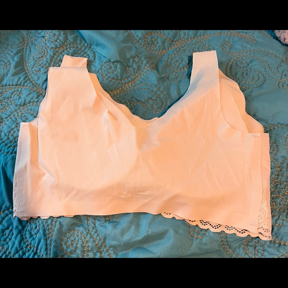 Wireless stretch bra